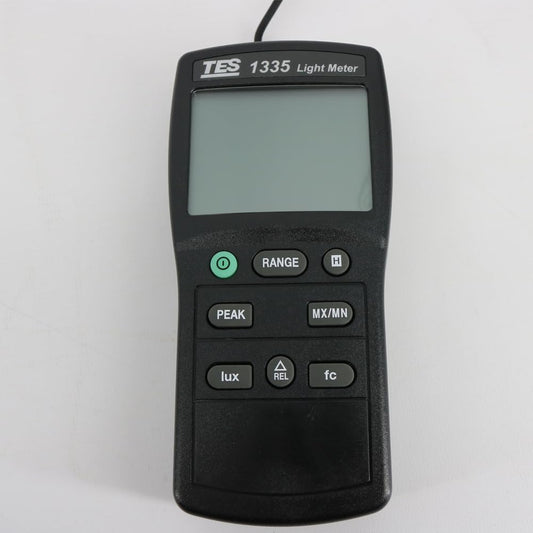 TES-1335 High Accuracy Digital Light Meter Measuring Levels Ranging 0 to 400,000 Lux