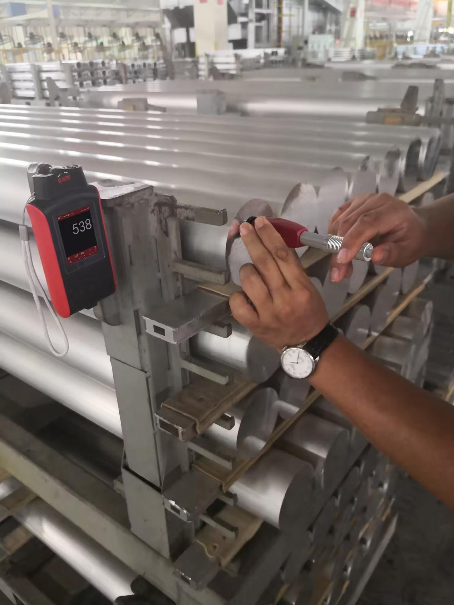 Large Color Screen Metal Hardness Tester Manufacturer Price HARTIP2500 with Auto Impact Direction +/-2 HLD